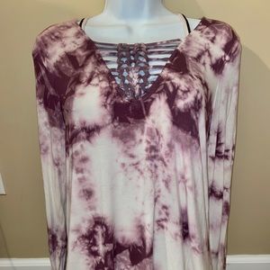 tie dyed, long sleeve, loose fitted t-shirt